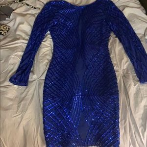 blue sequins dress